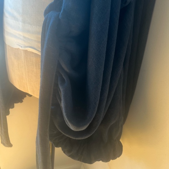 Paula Raia Kimono Vest - Picture 9 of 12